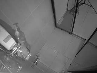voyeurcam jb shower 2